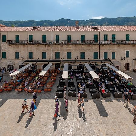Old Town Clock Tower Apartment Kotor Exterior photo