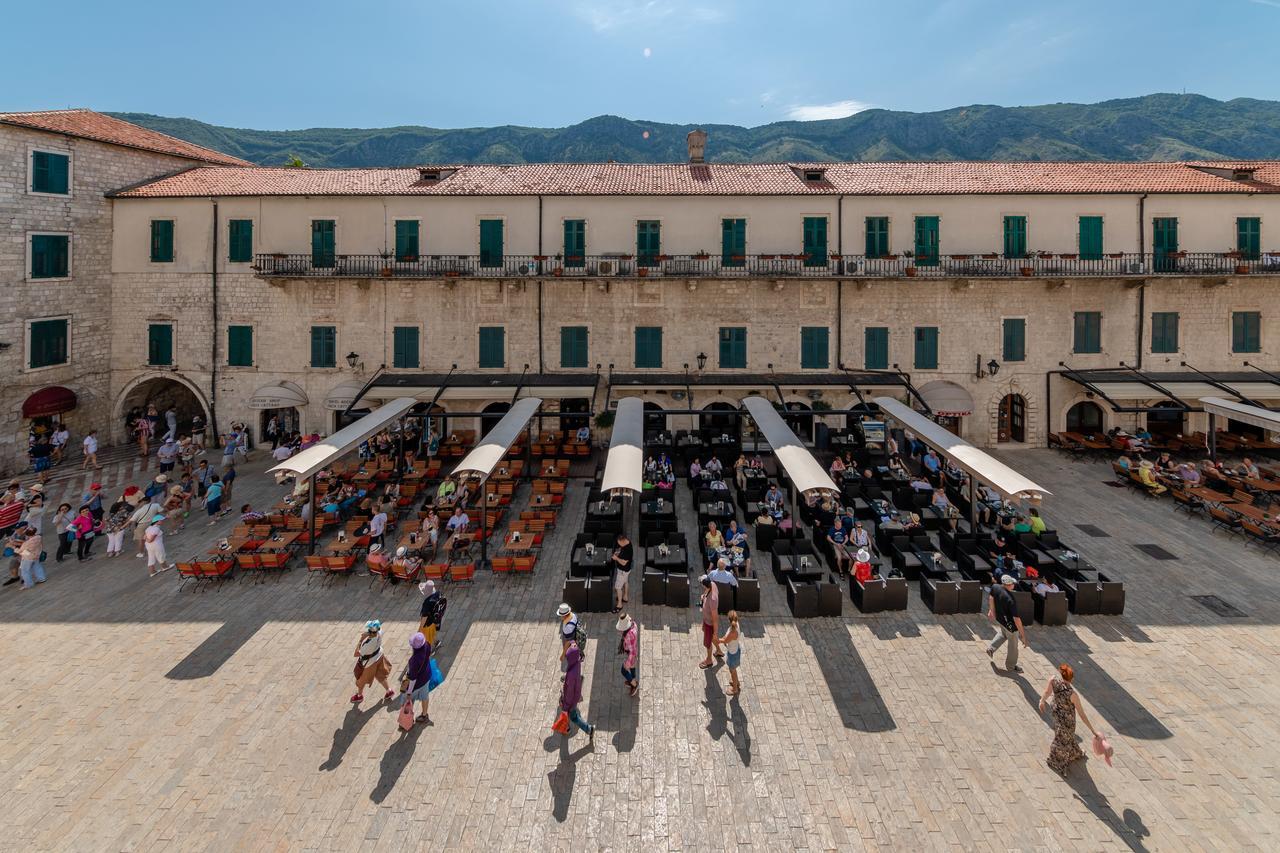 Old Town Clock Tower Apartment Kotor Exterior photo